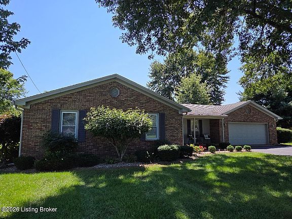 2nd image of 3350 Lake Shore Dr