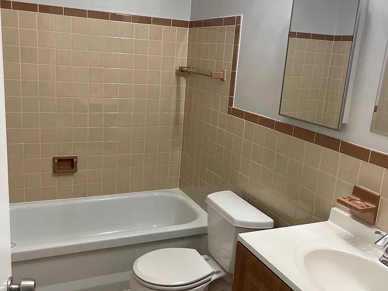 3603 Rochester Rd #3603 — Photo 8
