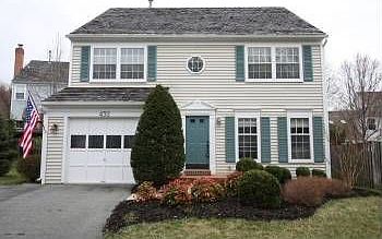 3rd image of 432 Upshire Cir