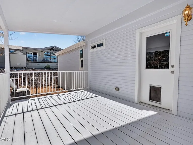 1171 Louie St — Photo 33