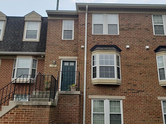 3rd image of 14109 Yorkshire Woods Dr