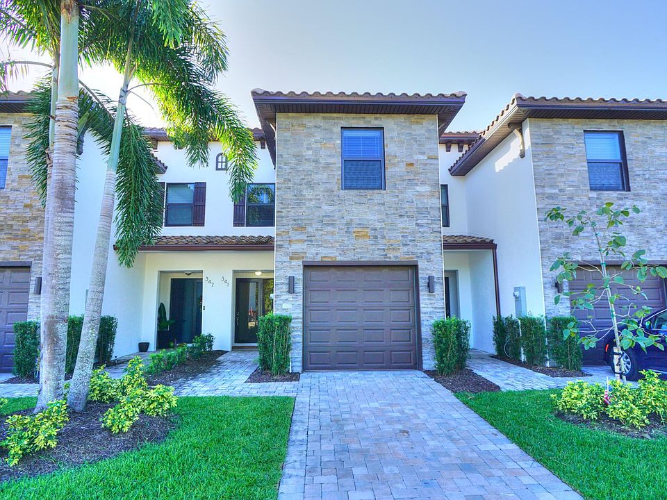 1st image of 341 Bella Sol Way
