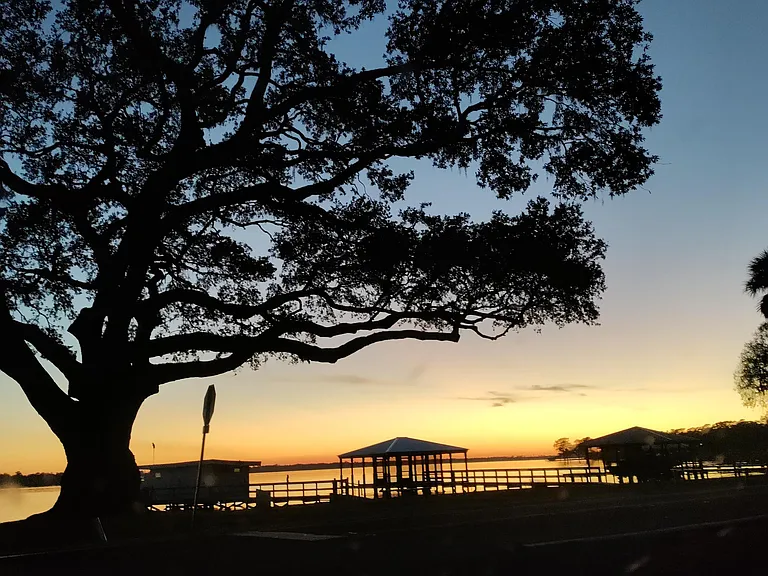 Sunset on Lakeshore Drive