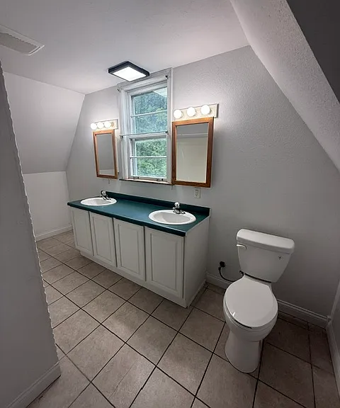 207 W Exchange St #1 — Photo 12