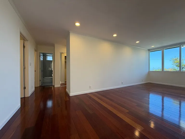 800 Buckland Ave — Photo 13