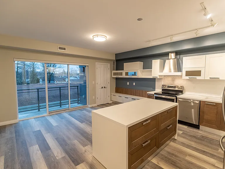 6479 Montrose Rd — Photo 8