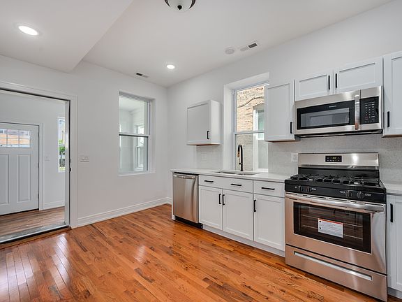 5th image of 4444 S Campbell Ave #1