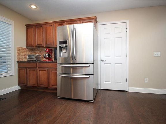 5th image of 3209 Creek Stone Ct