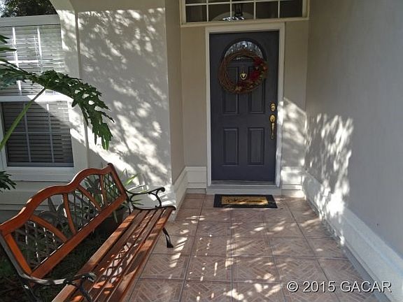 Inviting Entryway
