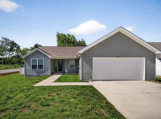 100 Reece Rd, Baxter, TN 38544