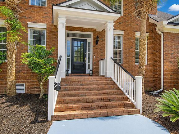 2nd image of 2323 Darts Cove Way