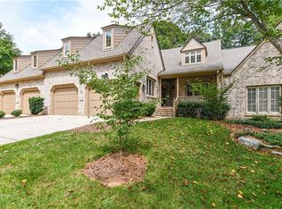 6 Lands End Dr, Greensboro, NC 27408