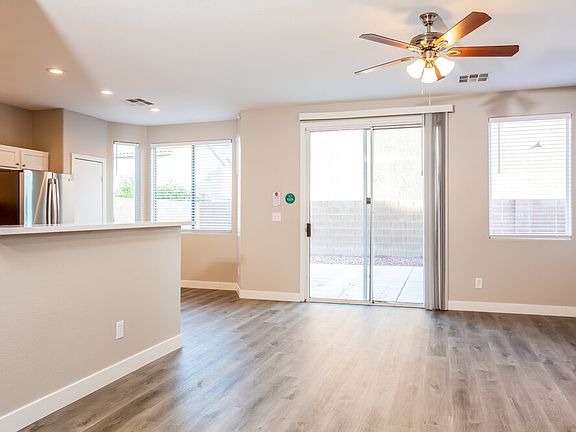 4th image of 6369 Azurelyn Ave