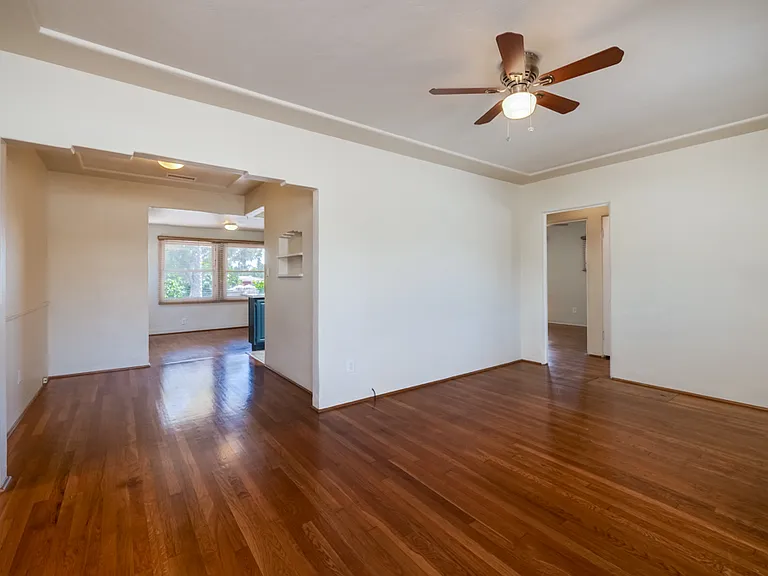 5425 Adams Ave — Photo 11