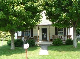 325 Pierce Ave, Pulaski, VA 24301