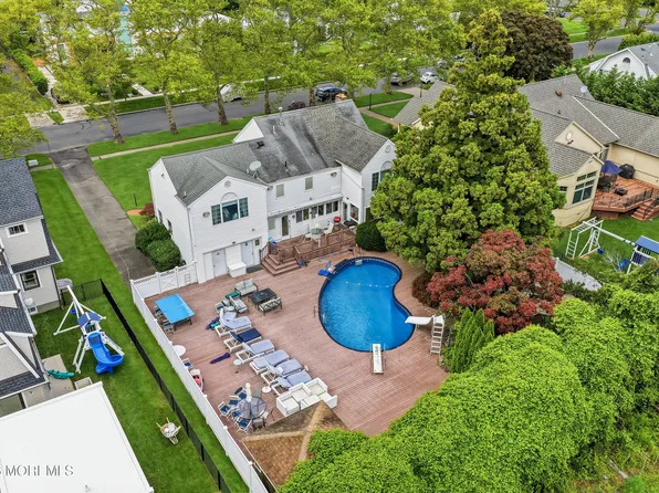 72 Runyan Avenue, Deal, NJ 07723