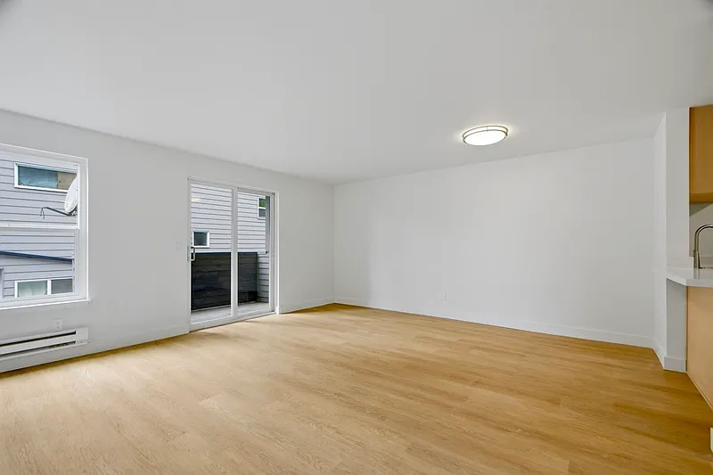 2 bed, 1.0 bath, 773 sqft, $1,850 — Photo 3