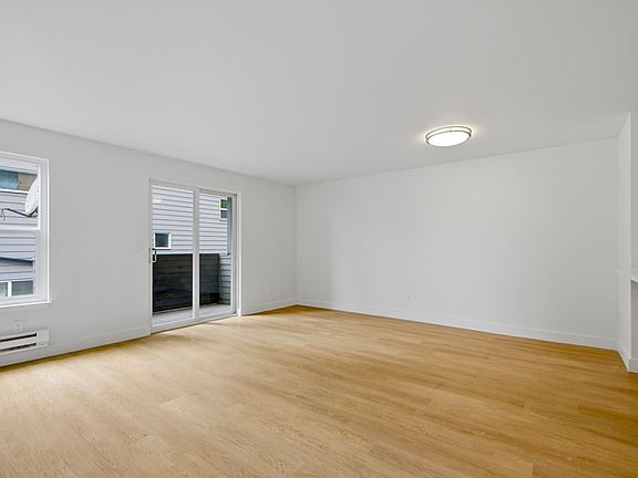 3rd image of 10732 Stone Ave N #2