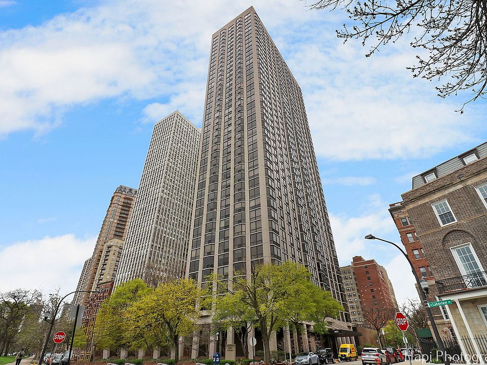 1st image of 2650 N Lakeview Ave APT 2605