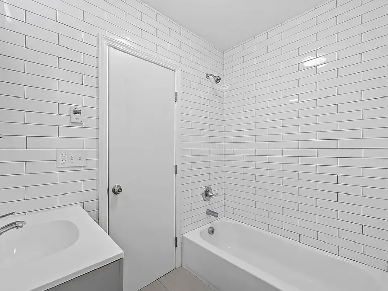 413 Lanza Ave #1 — Photo 6