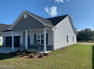 709 Regiment Rd, Jacksonville, NC 28546