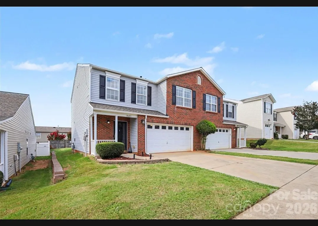2 bed, 2.5 bath, 1669 sqft, $1,950 — Photo 1