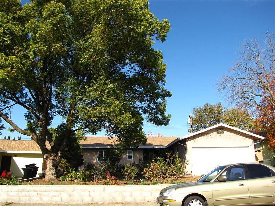 1st image of 5305 Fernwood Way