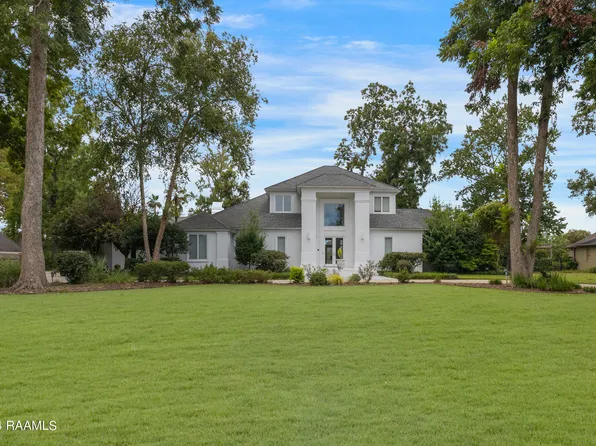 106 Jean Baptiste Dr, Lafayette, LA 70503