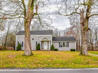 6935 Peck Rd, Ravenna, OH 44266