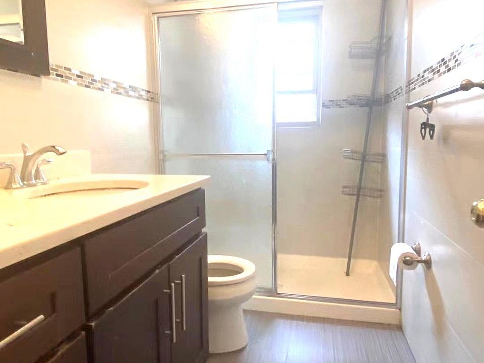 1st image of 71-09 170th St