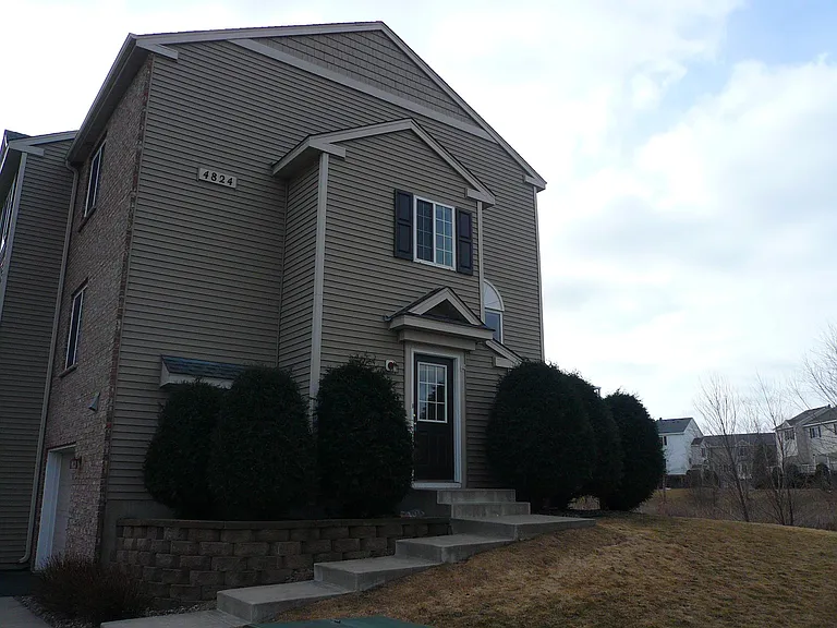 4824 Elm Dr N #6 — Photo 23