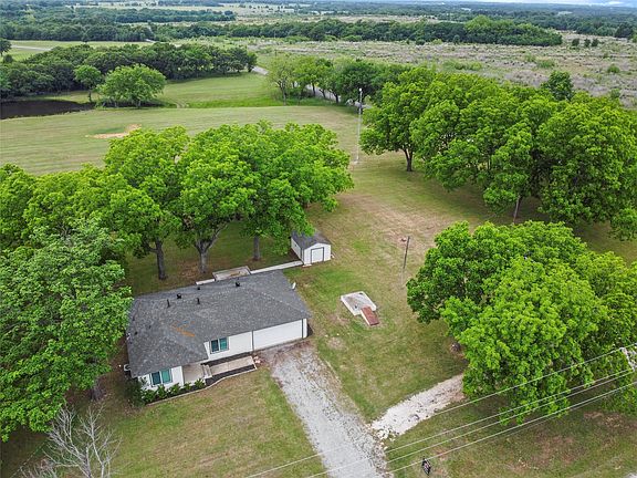 2nd image of 341 Reast Rd