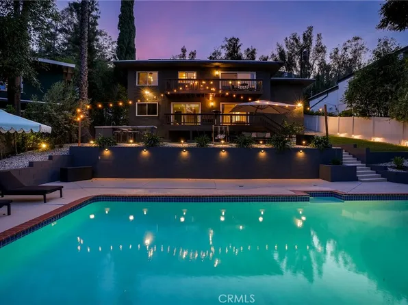 4828 Regalo Rd, Woodland Hills, CA 91364