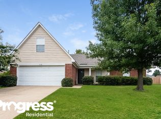 1718 Sarah Ann Dr W, Southaven, MS 38671