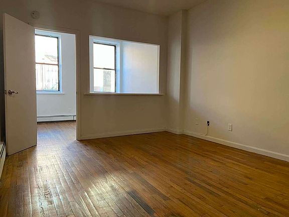 2nd image of 98 Orchard St #4DD