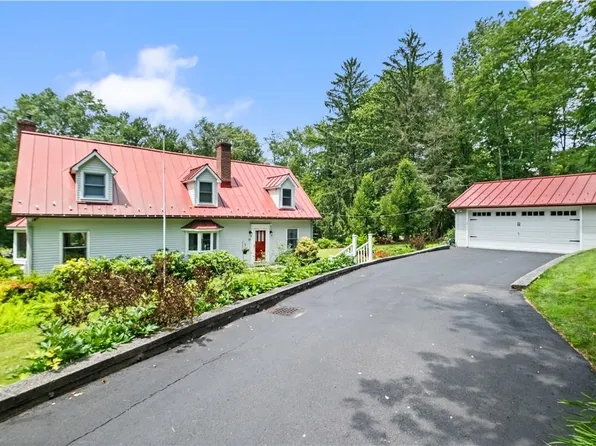 27 Tibet Drive, Carmel, NY 10512