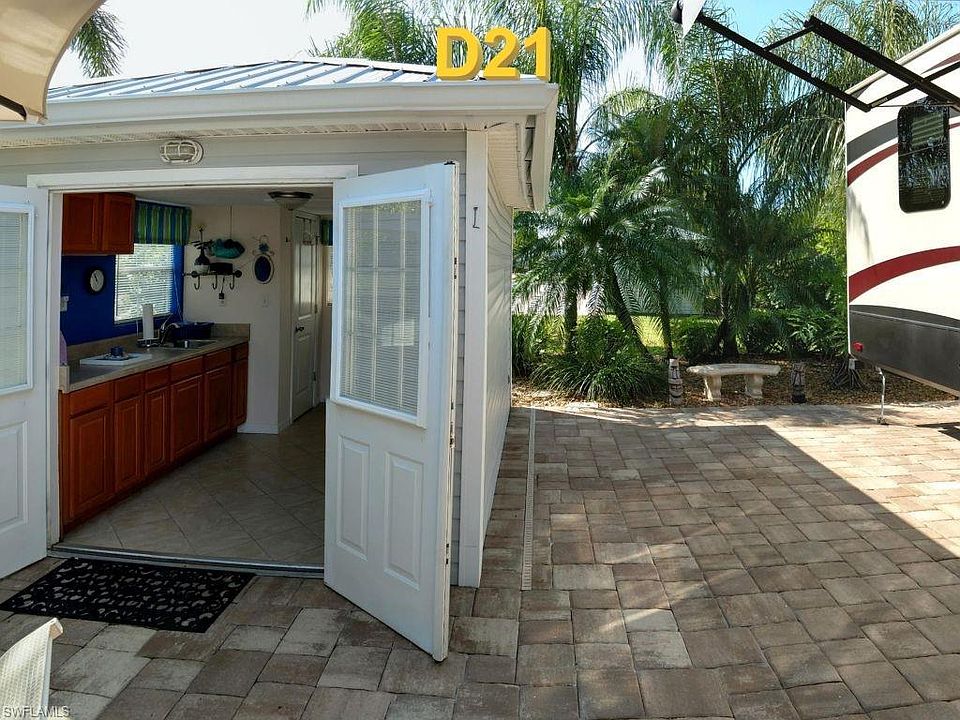 1st image of 10110 Sunnywood Ct