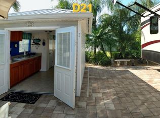 10110 Sunnywood Ct, Fort Myers, FL 33905