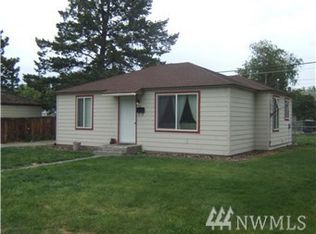 66 D St NE, Ephrata, WA 98823