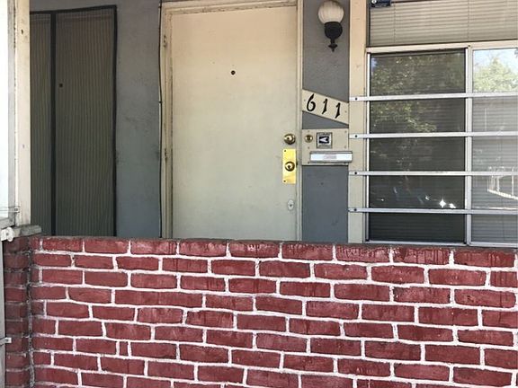 2nd image of 611 18th St