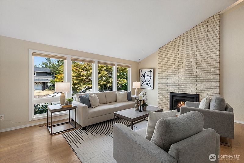 3rd image of 12803 NE 149th Street