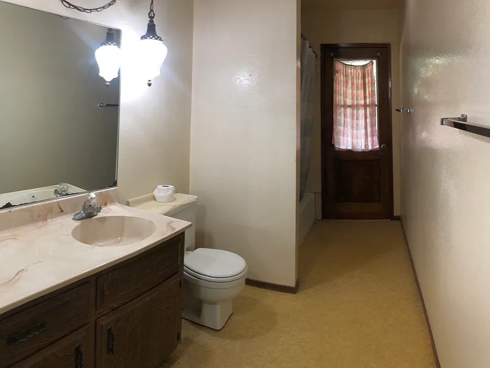 169 Knox Ct #4 & 5