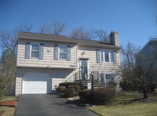 1343 Toboggan Trl, Easton, PA 18040