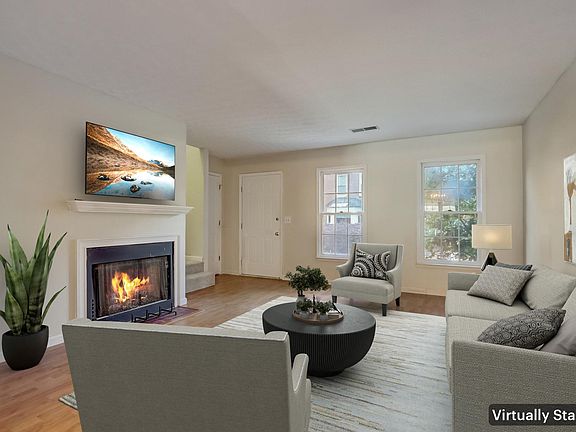 2nd image of 3557 Knotsberry Ln