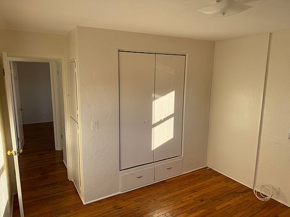 4th image of 3221 19th St N
