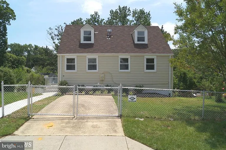 6619 Powhatan St photo 1