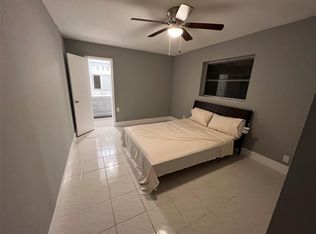 6104 NW 70th Ave, Tamarac, FL 33321