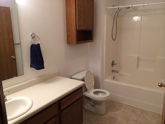 5th image of 605 Kimberlite St
