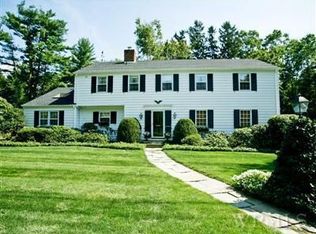 31 Stratton Rd, Scarsdale, NY 10583