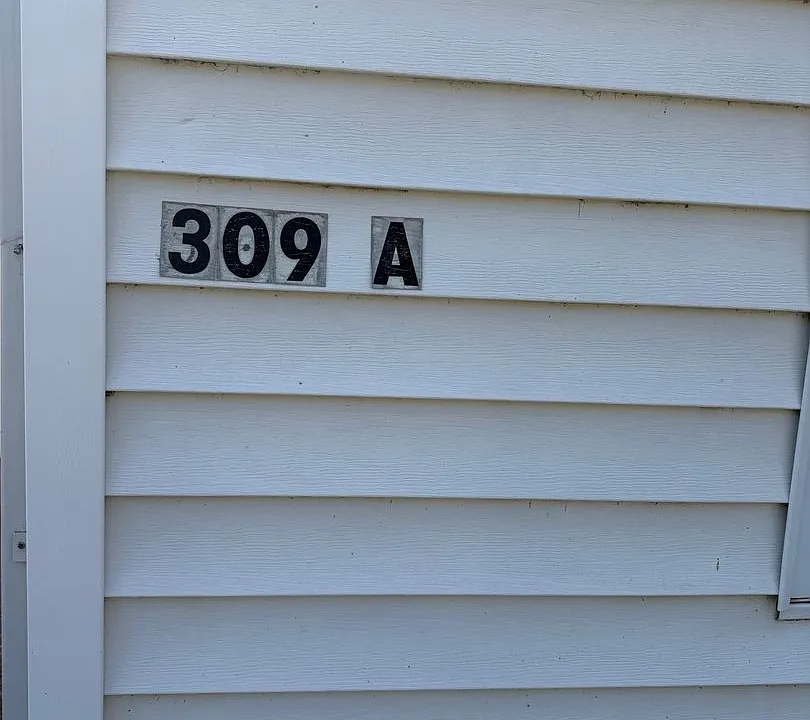 309 E Virginia St
